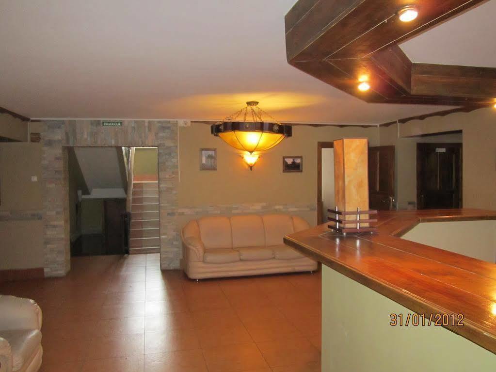 Galirad Hotel Öskemen Bagian luar foto