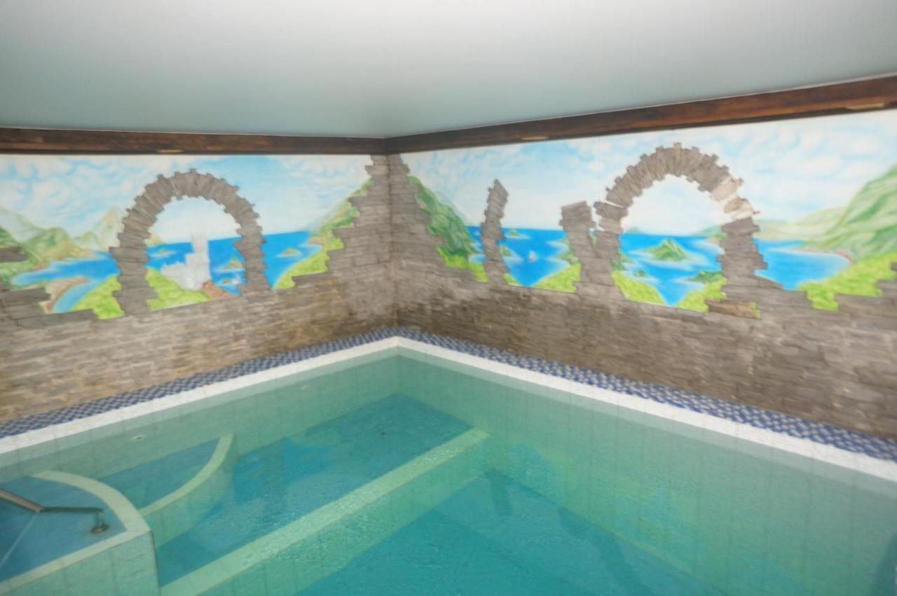 Galirad Hotel Öskemen Bagian luar foto
